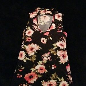 Cute sleeveless top